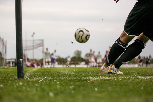 O FUTEBOL PARA ALM DA PELADA COM OS AMIGOS